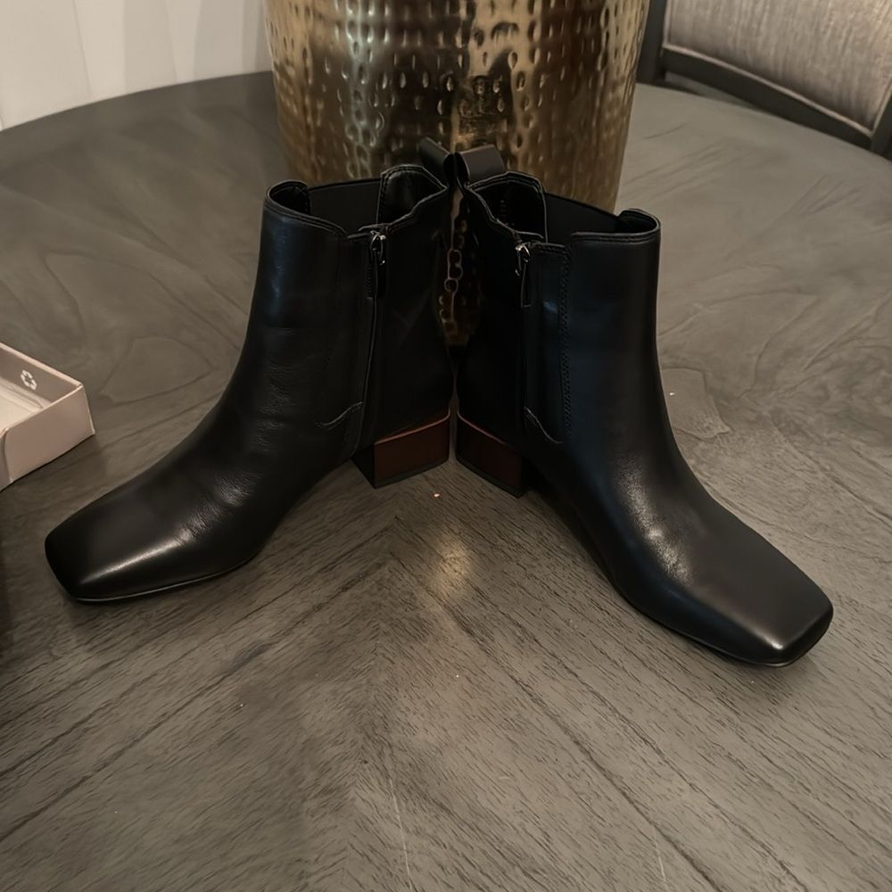 Franco Sarto Waxton Bootie (WIDE) - Picture 7 of 11